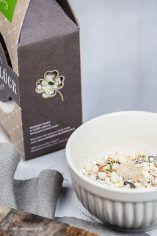 Kerniges Baguette mit herzhaftem Müsli