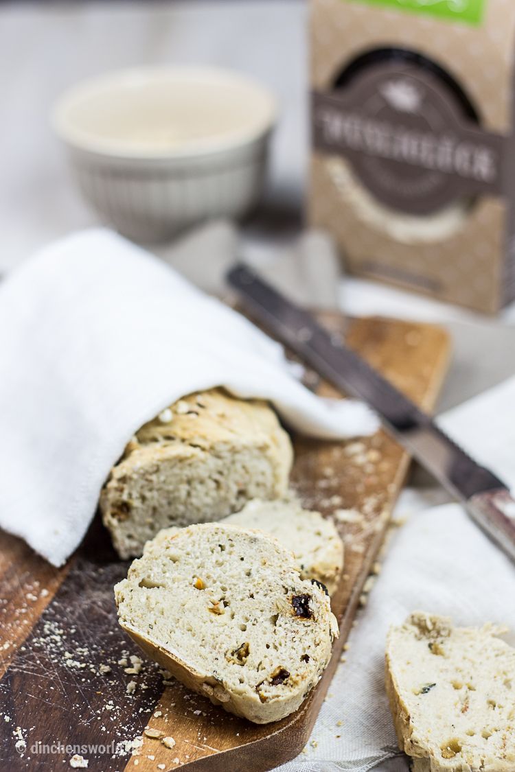 Kerniges Baguette mit herzhaftem Müsli