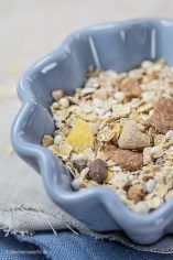 Rezept für Müsli-Riegel mit Bananen, Datteln und Mandelmus